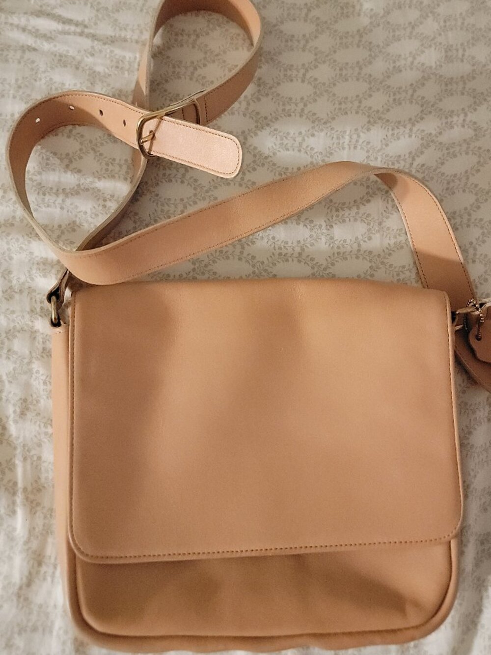 Coach Camel Leather Shoulder Bag